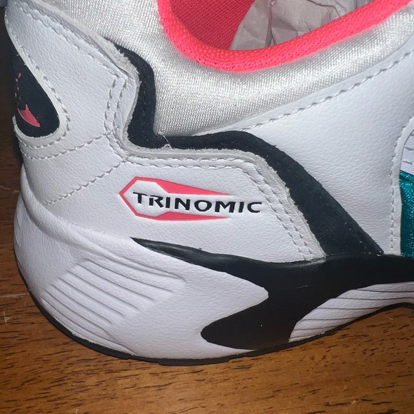 Men’s size 10 Puma Prevail Trinimic - Picture 7 of 8